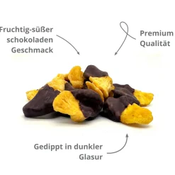 Ananas Stücke gedippt in dunkler Glasur