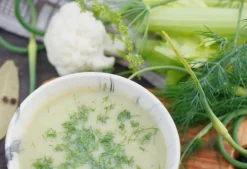 Blumenkohlsuppe mit Fenchel und Curry Diana